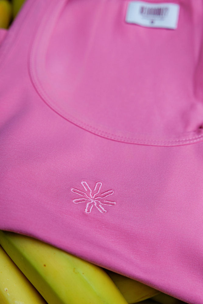 THE ESSENTIAL PINK
