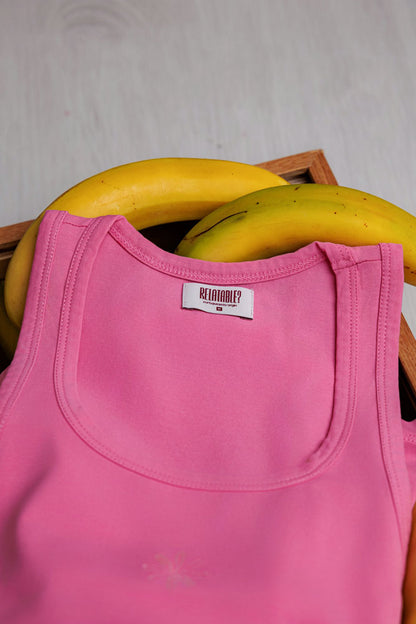 THE ESSENTIAL PINK